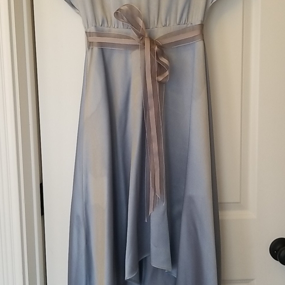 Light blue backless hi-low flutter sleeve dress - Picture 3 of 5
